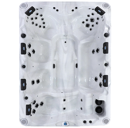 Newporter EC-1148LX hot tubs for sale in Val Caron